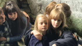 показ видеофильма " На Синявинских высотах  тишина".